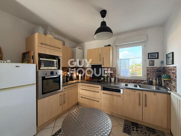 Maison mitoyenne récente avec jardin à GIVORS centre