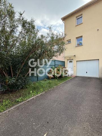 Maison mitoyenne récente avec jardin à GIVORS centre