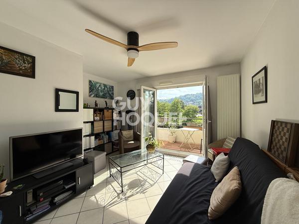 Maison mitoyenne récente avec jardin à GIVORS centre