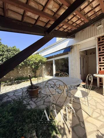 Villa T6 145 m² + garage + parking + jardin et vue mer