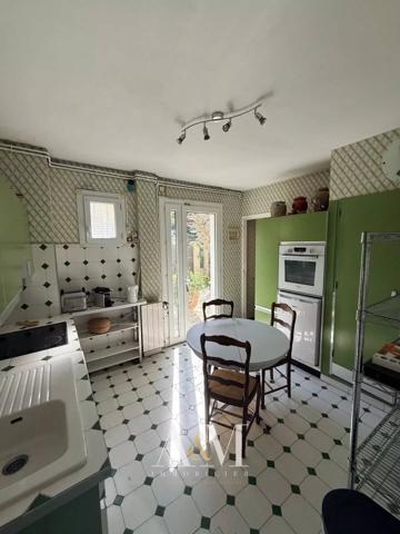 Villa T6 145 m² + garage + parking + jardin et vue mer