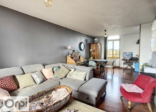 Appartement à louer    3 pièces • 62,47 m2 Huriel