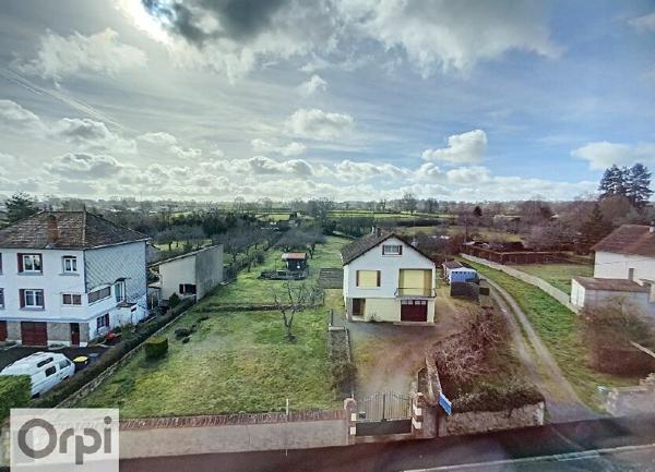 Appartement à louer    3 pièces • 62,47 m2 Huriel