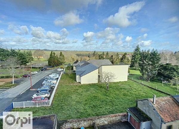 Appartement à louer    3 pièces • 62,47 m2 Huriel