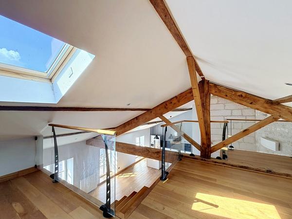 PLATEAU D'ANGOULEME Emplacement exceptionnel pour ce magnifique duplex