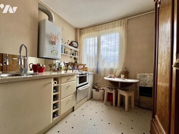 Secteur Canclaux : T2 lumineux de 45,69 m² avec balcon, cave et parking