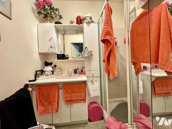 Secteur Canclaux : T2 lumineux de 45,69 m² avec balcon, cave et parking