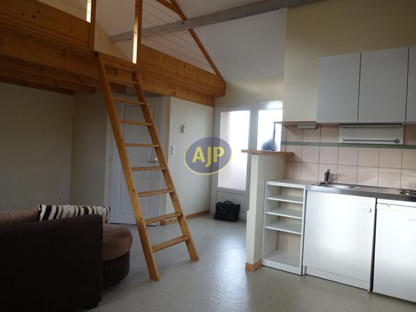 Location appartement Bouguenais : 461 € - AJP Immobilier Nantes Jouzel