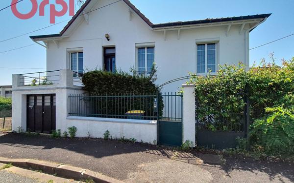 Maison à vendre    4 pièces •  Saint-Yorre