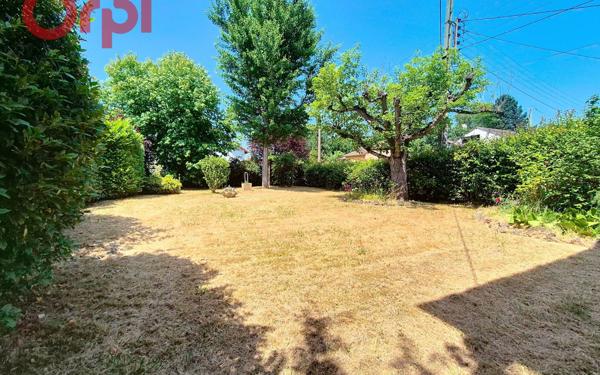 Maison à vendre    4 pièces •  Saint-Yorre