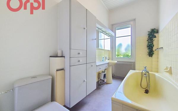 Maison à vendre    4 pièces •  Saint-Yorre