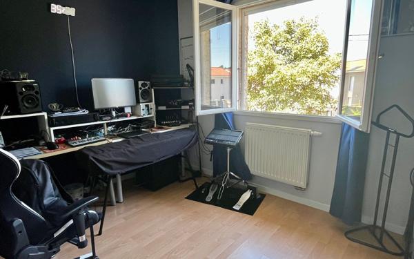 Maison à vendre    5 pièces • 110 m2 Chasse-sur-Rhône