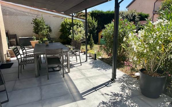 Maison à vendre    5 pièces • 110 m2 Chasse-sur-Rhône