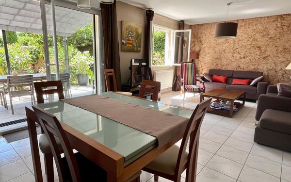 Maison à vendre    5 pièces • 110 m2 Chasse-sur-Rhône