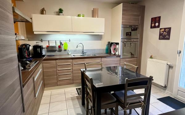 Maison à vendre    5 pièces • 110 m2 Chasse-sur-Rhône