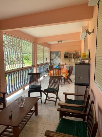 Maison F5  de 272 m2 à Ballata - Fort de France