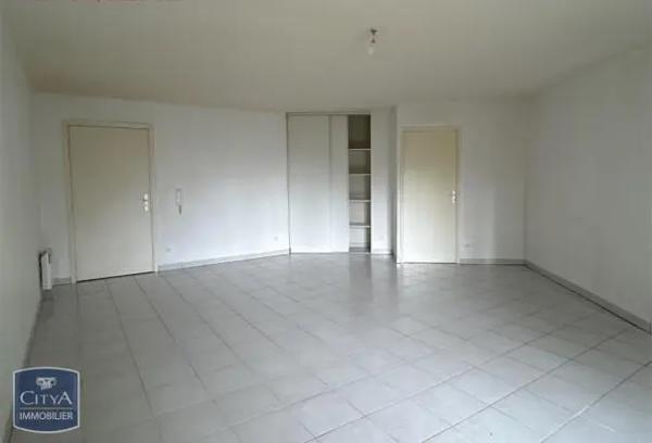 Appartement à louer 3 pièces 70.12m² Léguevin (31490)