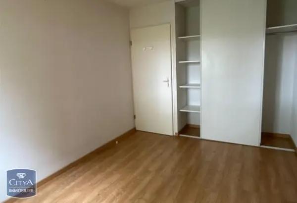 Appartement à louer 3 pièces 70.12m² Léguevin (31490)