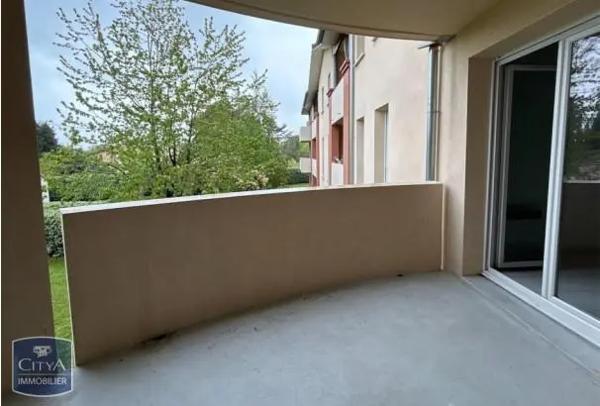 Appartement à louer 3 pièces 70.12m² Léguevin (31490)