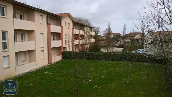 Appartement à louer 3 pièces 70.12m² Léguevin (31490)