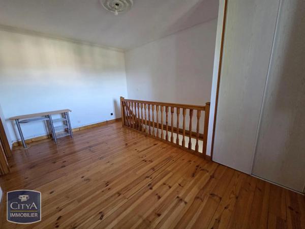 Appartement à louer 2 pièces 68.05m²