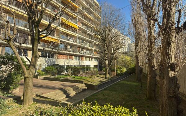 Appartement à vendre    2 pièces • 12,75 m2 Paris 20