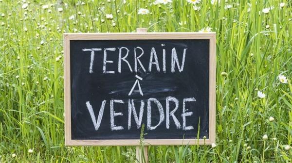 TERRAIN CONSTRUCTIBLE DE 400 M² - LOMME DELIVRANCE LOMME