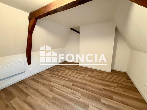 Location Studio 15.76 m² - 7 QUATER RUE EMILE LEGRELLE Arras 62000