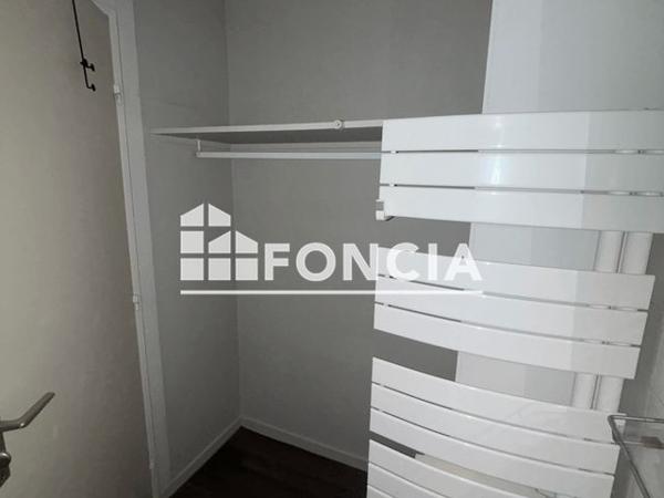 Location Appartement 2 pièces 37.8 m² - 57 RUE PERMENTADE Bordeaux 33000