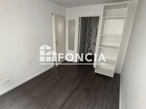 Location Appartement 2 pièces 37.8 m² - 57 RUE PERMENTADE Bordeaux 33000