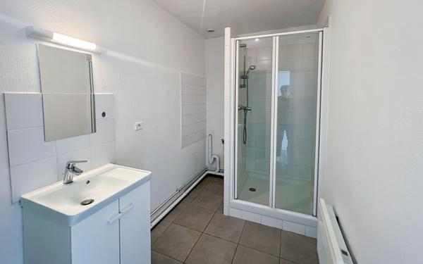 Appartement à vendre    4 pièces • 102,57 m2 Saint-Nazaire