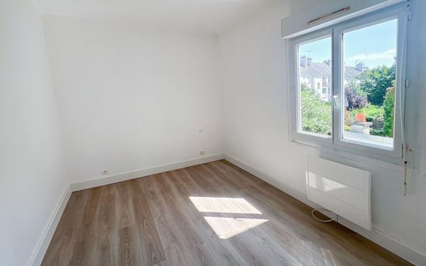 Appartement à vendre    4 pièces • 102,57 m2 Saint-Nazaire