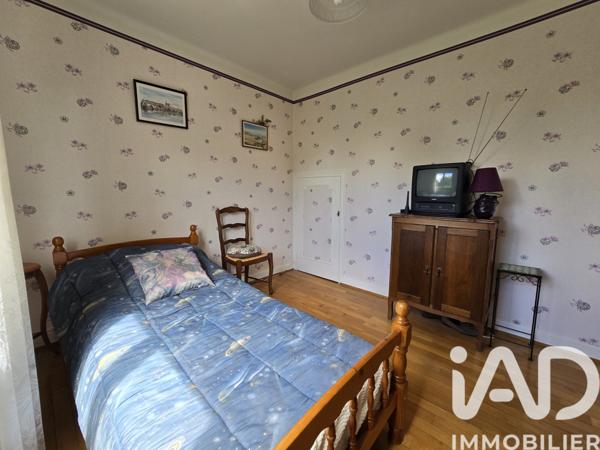 Maison à vendre 6 pièces 80 m² Le Mayet-de-Montagne