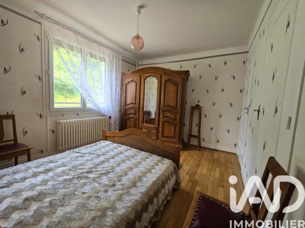 Maison à vendre 6 pièces 80 m² Le Mayet-de-Montagne