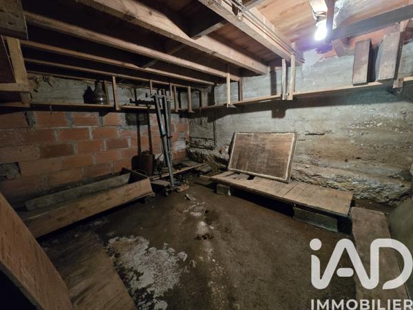 Maison à vendre 6 pièces 80 m² Le Mayet-de-Montagne