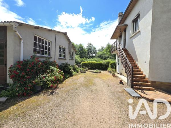 Maison à vendre 6 pièces 80 m² Le Mayet-de-Montagne