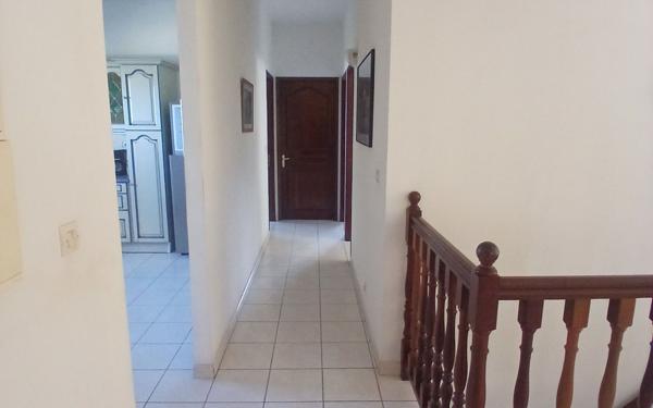 Maison à vendre    3 pièces • 170 m2 Petite-Île