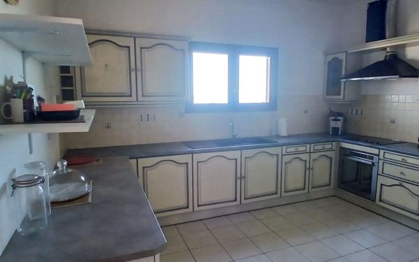 Maison à vendre    3 pièces • 170 m2 Petite-Île