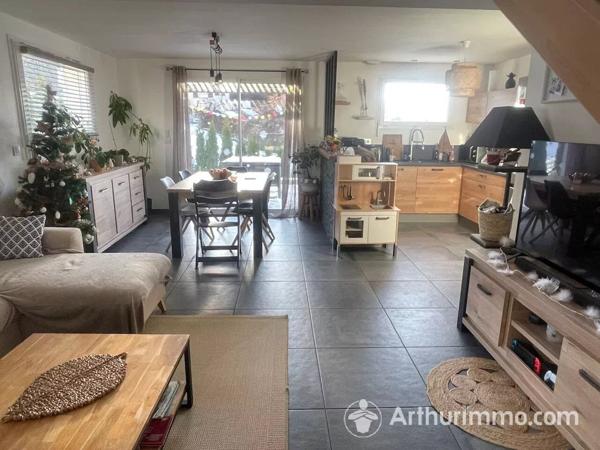Vente Maison 4 pièces 97 m2 à Montperreux
