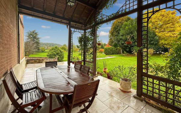 Maison à vendre    7 pièces •  Berthenonville