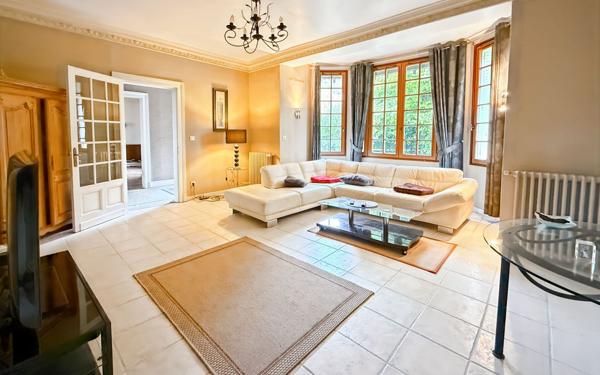 Maison à vendre    7 pièces •  Berthenonville