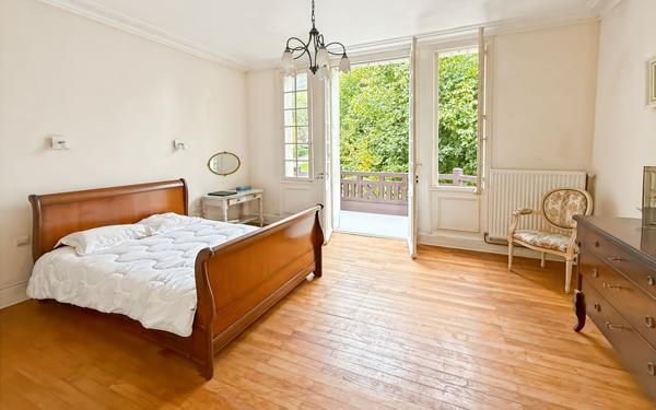 Maison à vendre    7 pièces •  Berthenonville