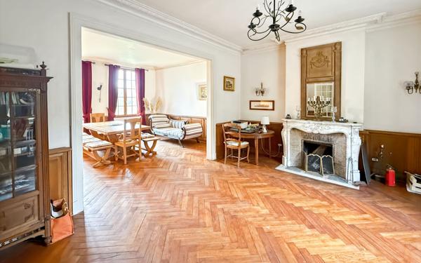 Maison à vendre    7 pièces •  Berthenonville