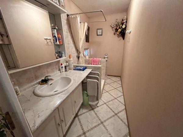 Maison à vendre 108 600 € La Chapelle-Baloue 3 p 93 m² DPE E