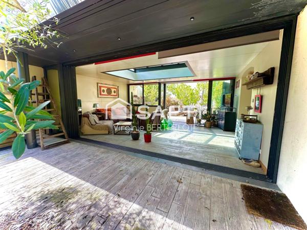 PAVILLON 3 CHAMBRES DONT 1 SUITE PARENTALE VERANDA / PERGOLA GARAGE /JARDIN  A SAINT-GELAIS! !