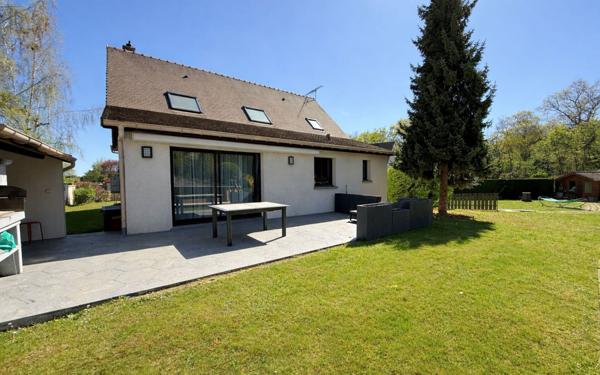 Maison à vendre    6 pièces •  Saint-Germain-lès-Corbeil