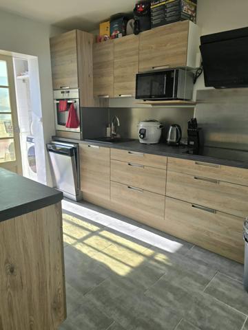 Aubagne (13400) EXCLUSIVITE T4 DERNIER ETAGE 90m2