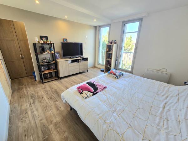 Aubagne (13400) EXCLUSIVITE T4 DERNIER ETAGE 90m2