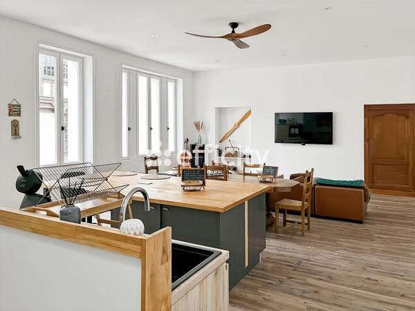 Appartement
         5 pièces
        - 150 m² Exclusivité