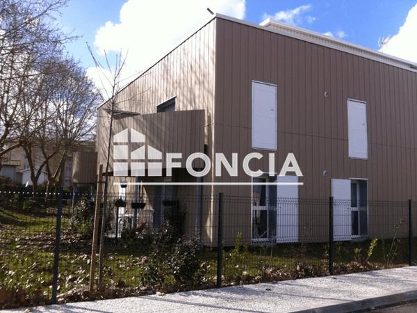 Location Appartement 2 pièces 46.59 m² - RUE JULES MASSENET Saint Medard En Jalles 33160